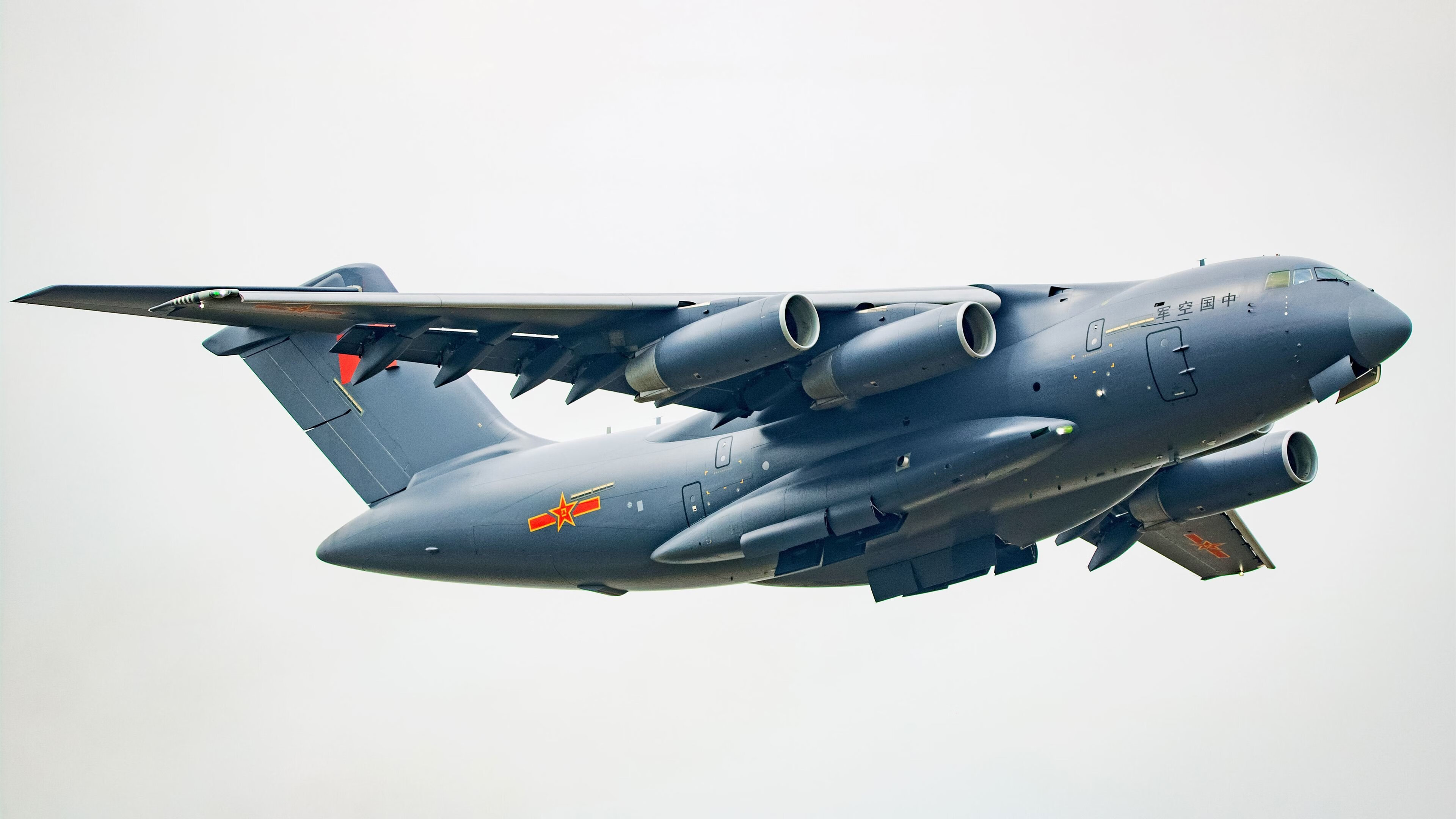 九游体育平台-劳塔罗一剑封喉，尤文铁蹄踏平斯坦福桥